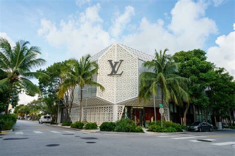 miami city guide louis vuitton|louis vuitton miami locations.